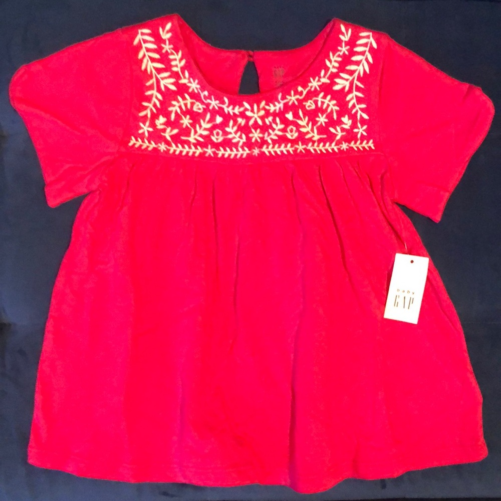 GAP girl top, pink, with white embroidery, size 5